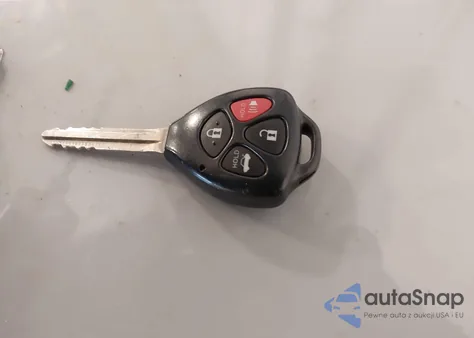 2008 Toyota Camry Le V6 z USA, uszkodzony, nr VIN 4T1BK46K28U060235